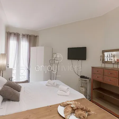 Palais Miramar - & E37 - 20m - Croisette Emplacement Unique - Wifi - Clim * Cannes